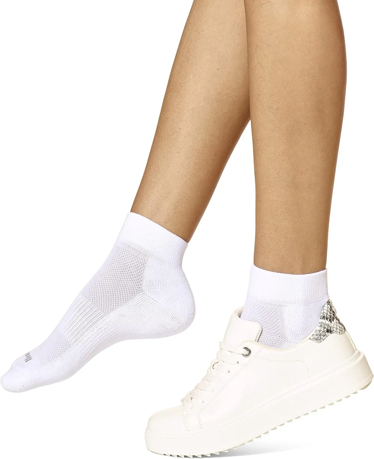 No nonsense Womens Cushioned Mesh Quarter Top Ankle Socks - Premium Comfort for Women